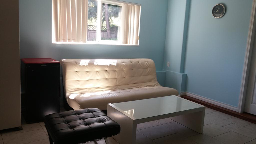 Burris Guest House Burnaby Buitenkant foto