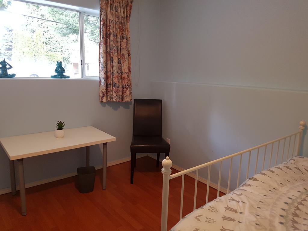 Burris Guest House Burnaby Buitenkant foto